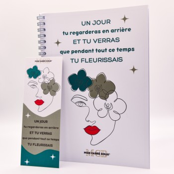 Carnet et marque page