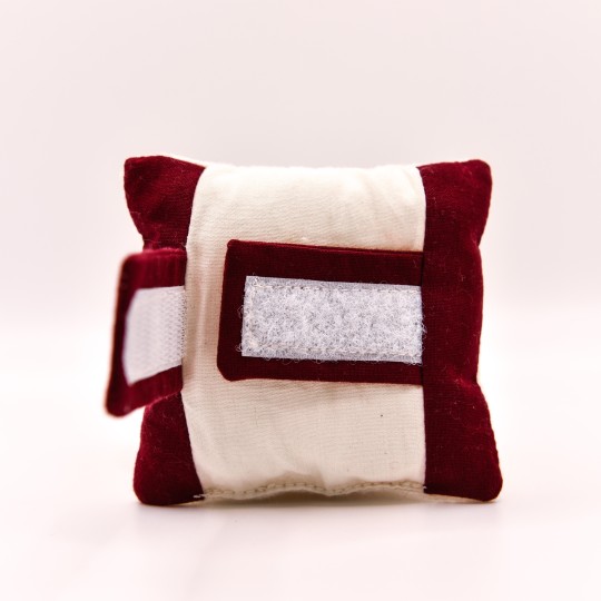 Écorce Bordeaux – Coussin antidouleur pour chambre implantable, chimiothérapie ou pacemaker. Écorce Bordeaux – Coussin antidouleur pour chambre implantable, chimiothérapie ou pacemaker.